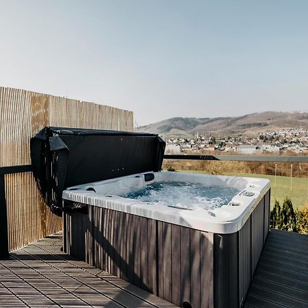 Traumwohnung Mit Sauna, Whirlpool & Wunderschoener Aussicht เพลทเทนแบร์ก ภายนอก รูปภาพ