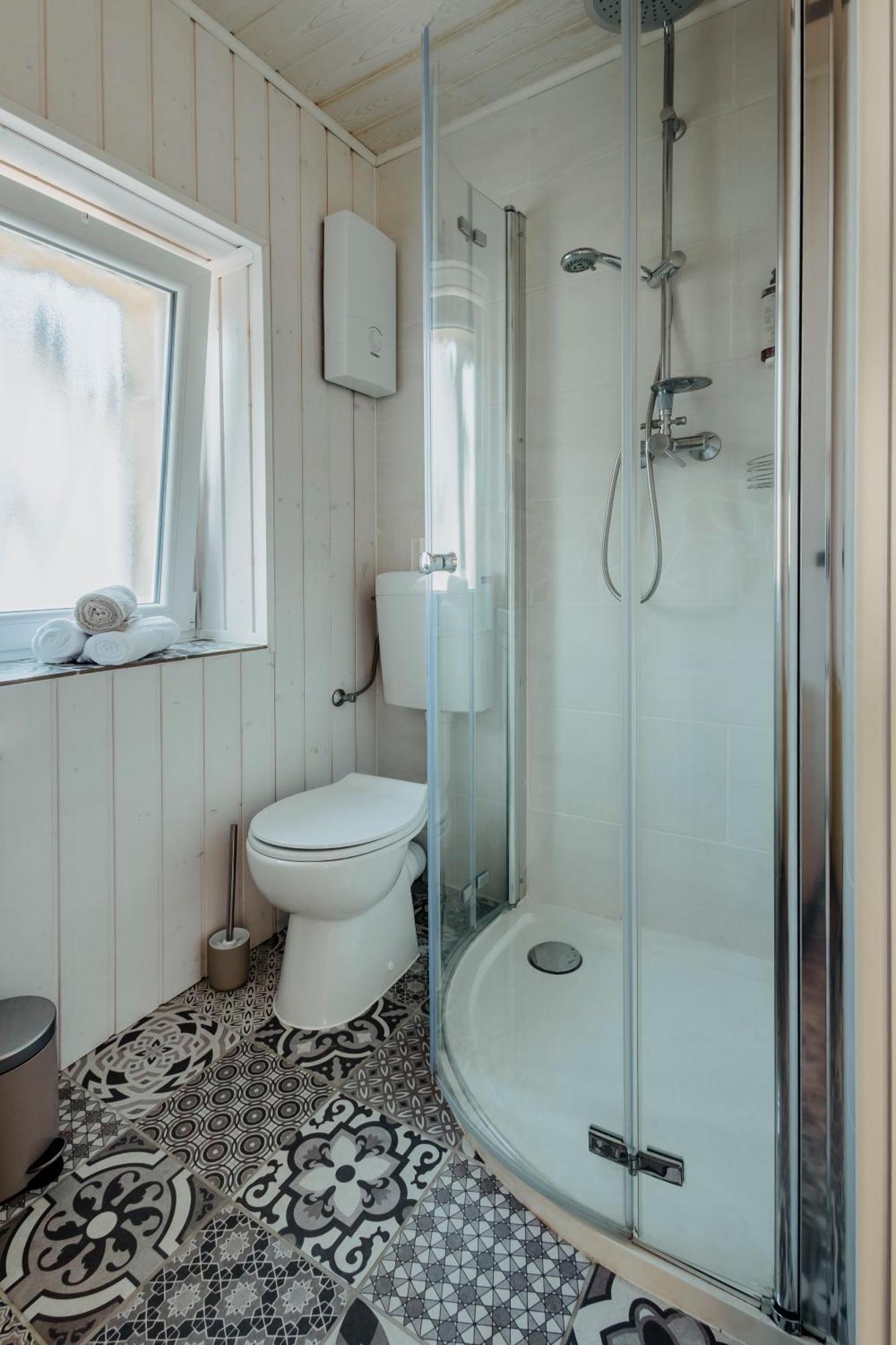 Traumwohnung Mit Sauna, Whirlpool & Wunderschoener Aussicht เพลทเทนแบร์ก ภายนอก รูปภาพ