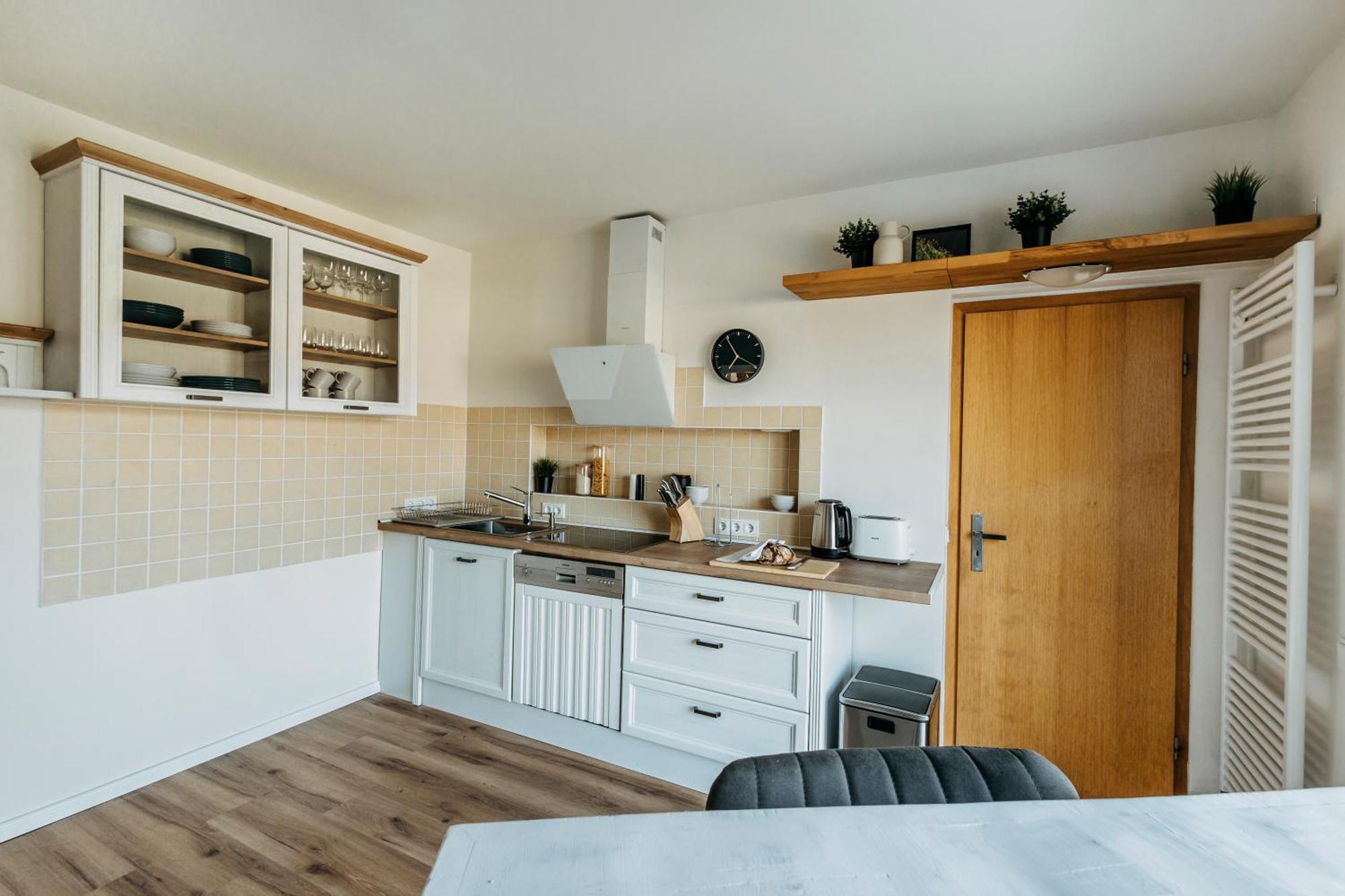 Traumwohnung Mit Sauna, Whirlpool & Wunderschoener Aussicht เพลทเทนแบร์ก ภายนอก รูปภาพ