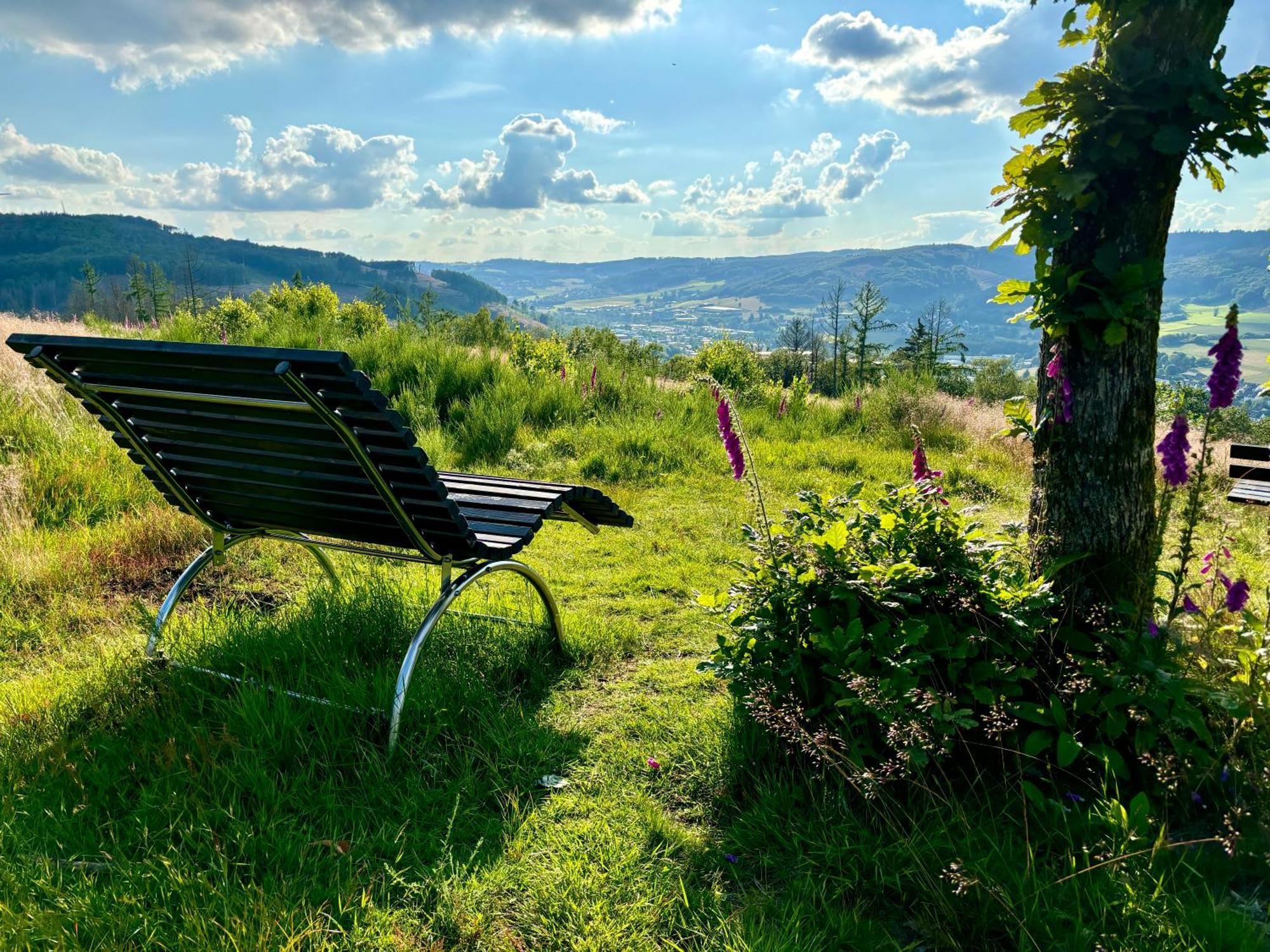 Traumwohnung Mit Sauna, Whirlpool & Wunderschoener Aussicht เพลทเทนแบร์ก ภายนอก รูปภาพ